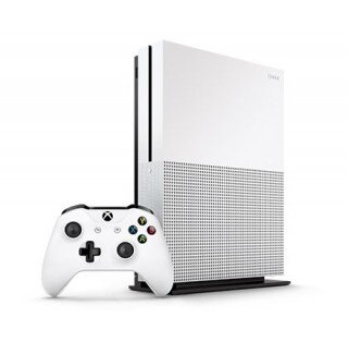 Microsoft Xbox One S 2 TB / Blue-ray Sürücü Oyun Konsolu kullananlar yorumlar